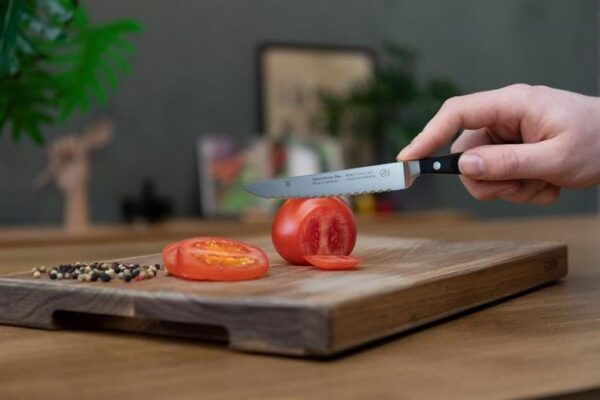 Is It a Knife or a Saw? b.Hullin 17-18